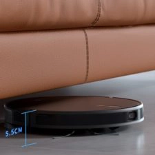 Xiaomi Mijia Ultra Thin Saugroboter unter dem Sofa