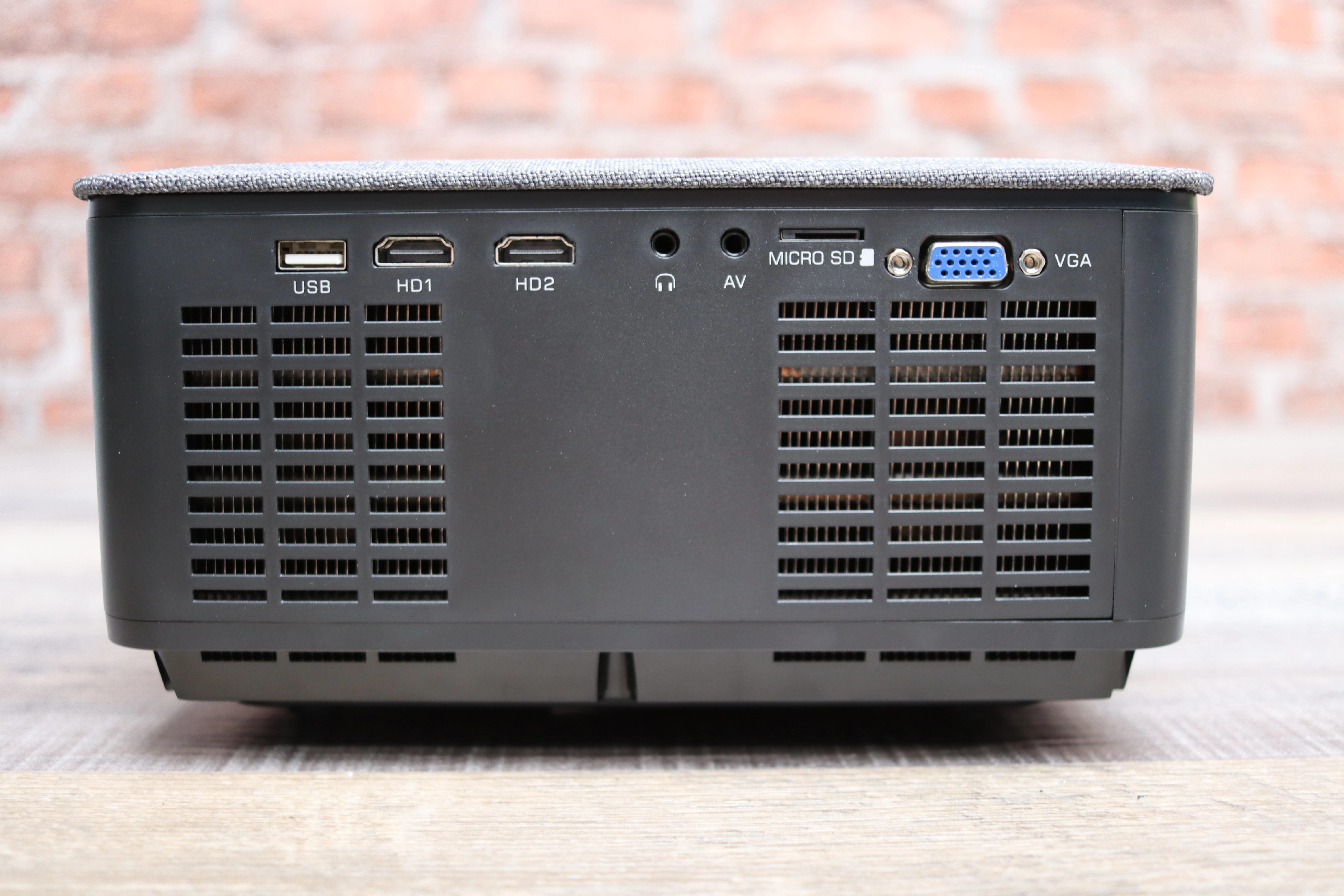 Blitzwolf BW-VP10 Full HD Beamer Anschluesse