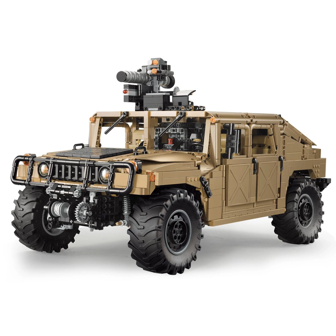 CaDA C61036W Humvee 1
