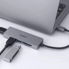 AUKEY USB C Hub SD Slot