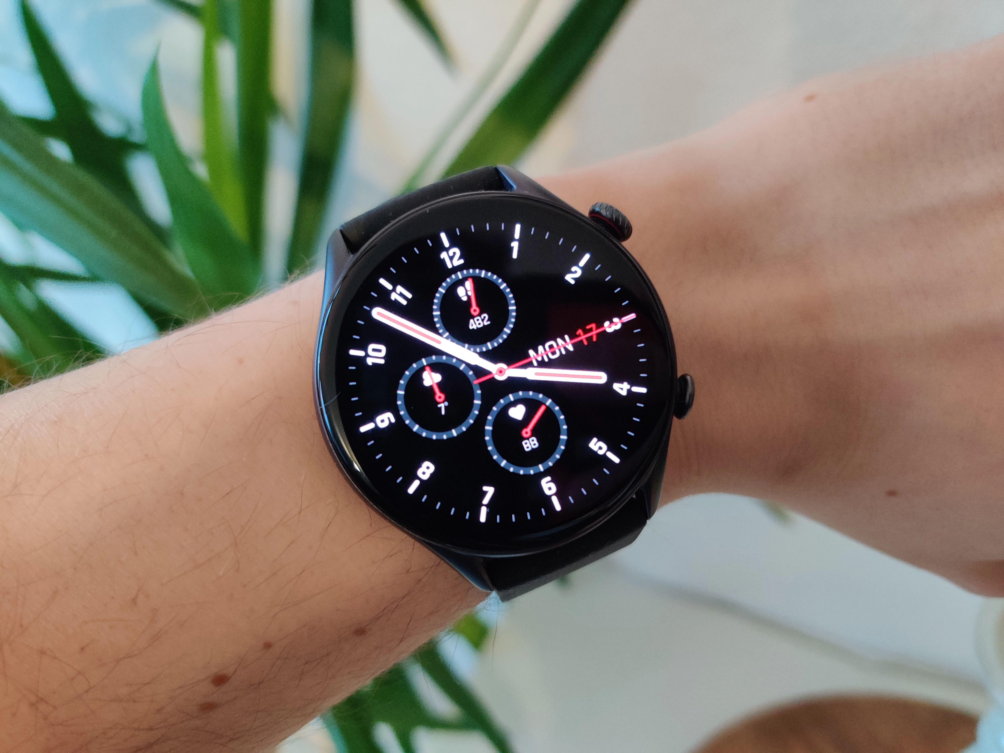 Amazfit GTR 3 Pro Smartwatch