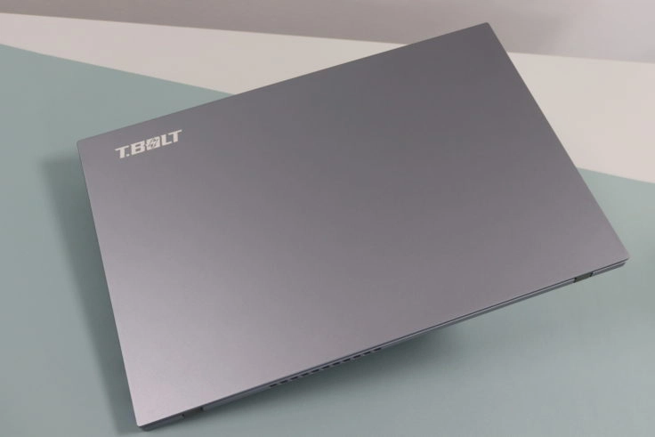 Teclast TBolt 20 Pro Notebook Deckel schräg