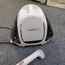 UWANT B100-E Spot Cleaner auf dem Teppich