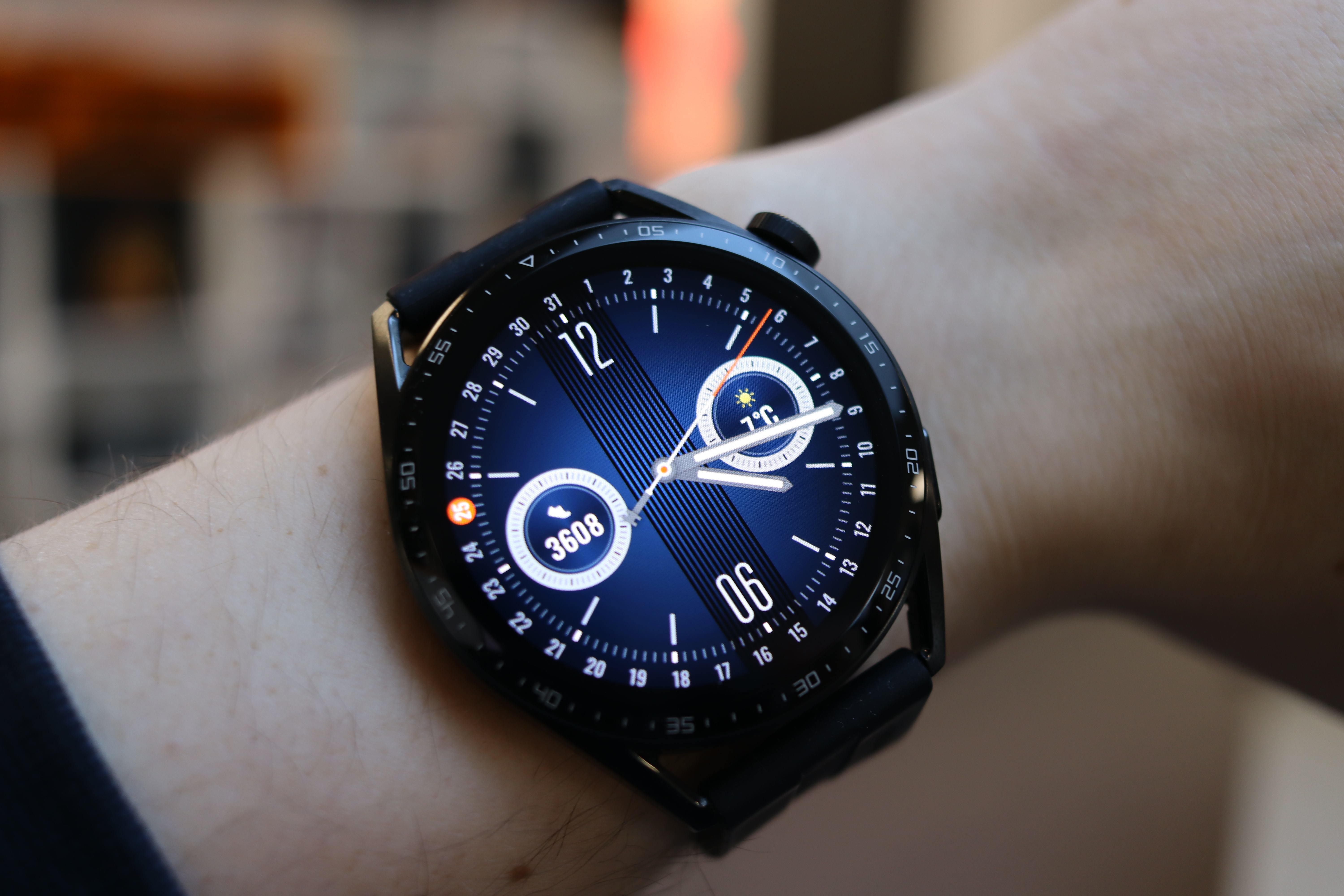 Huawei Watch die setzt 14 auf Smartwatch mit Akku Tagen Krone 3 GT Test