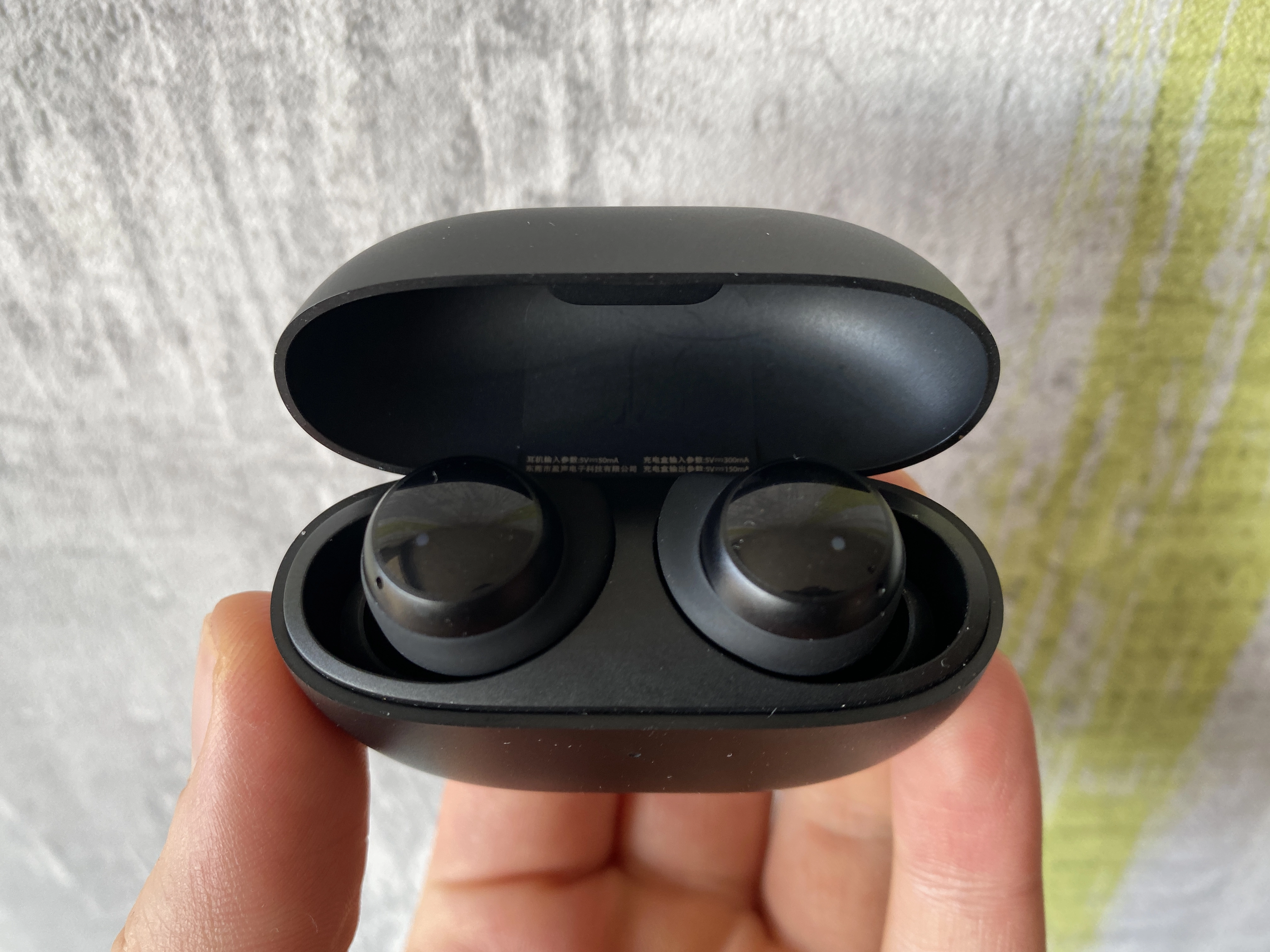 Redim Buds 3 Lite in Akkubox