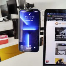 magnetische Handyhalterung Beispiel 2 mit Handy Frontansicht
