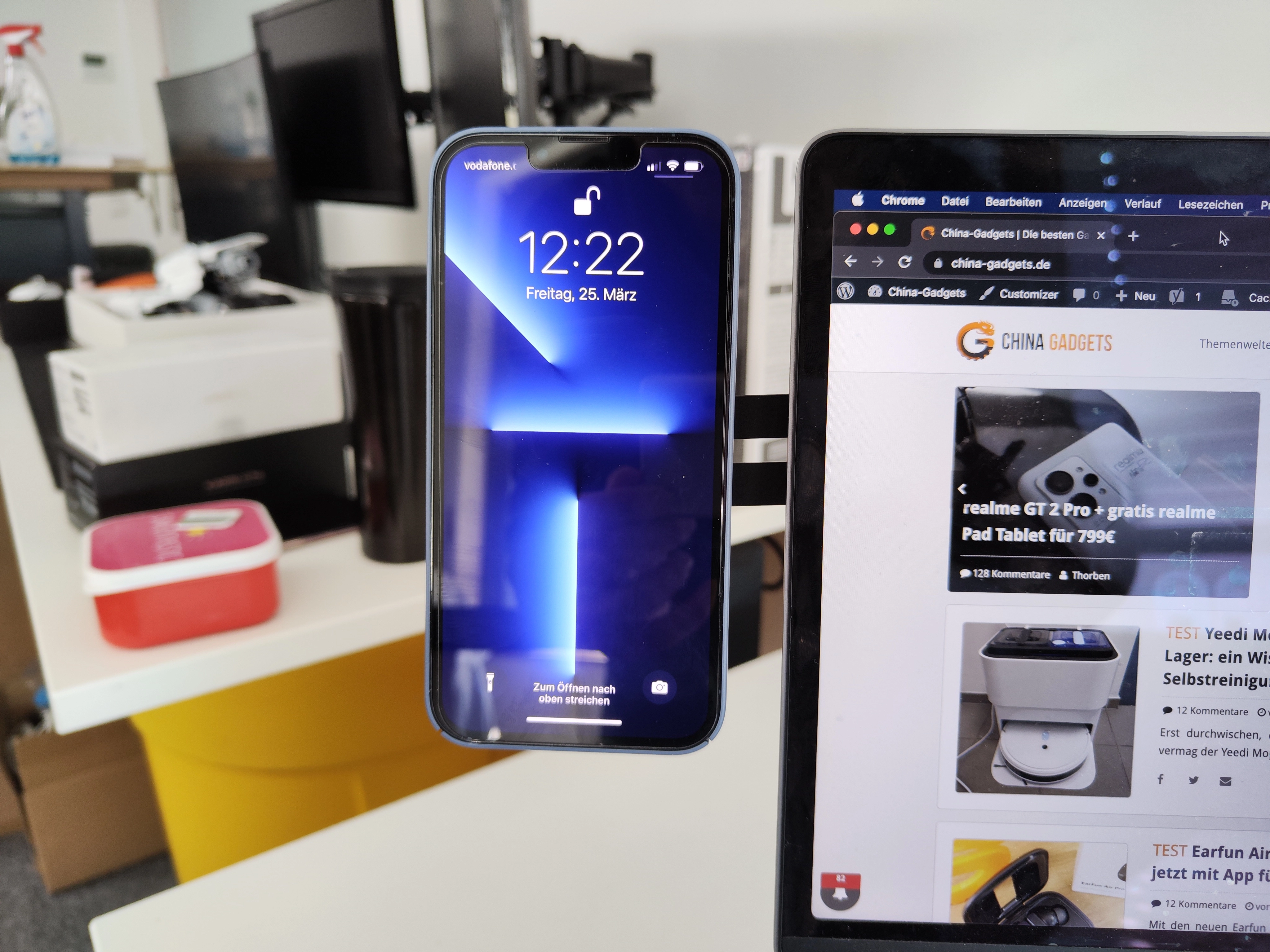 magnetische Handyhalterung Beispiel 2 mit Handy Frontansicht