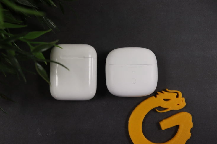 SoundPEATS Air3 und AirPods
