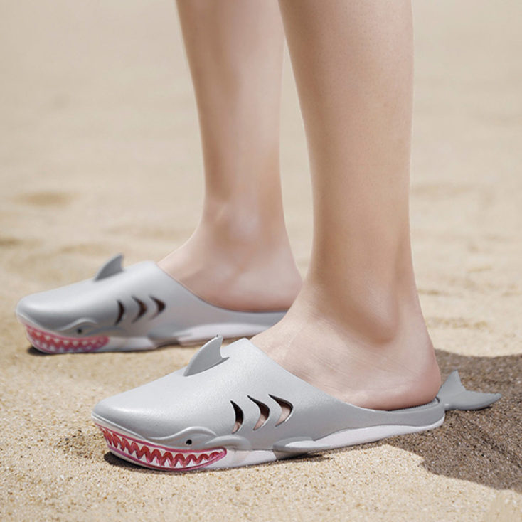 Shark slippers in gray