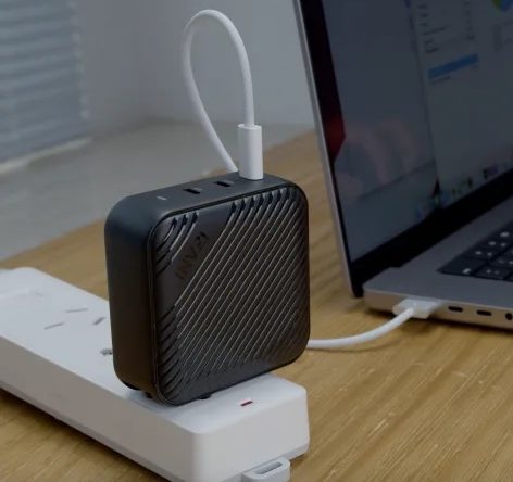 INVZI 140W USB-C Ladegeraet LAden