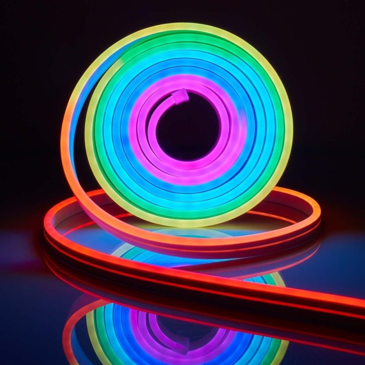 Nedis Neon LED-Strip leuchtend dunkel