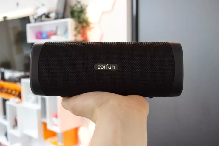 Earfun UBOOM L Speaker Design