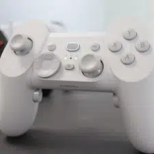 Xiaomi Gamepad Elite mit anderen von der Seite