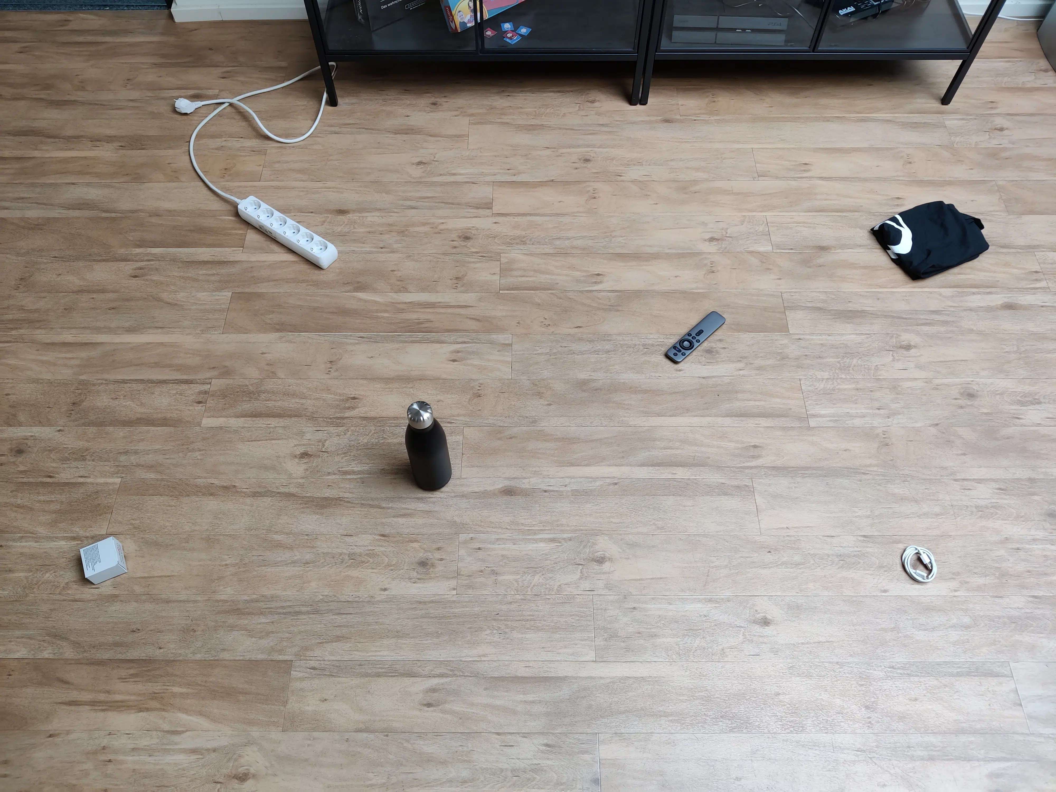 ECOVACS X1 OMNI Objekterkennung vorher ECOVACS X1 OMNI Objekterkennung vorher