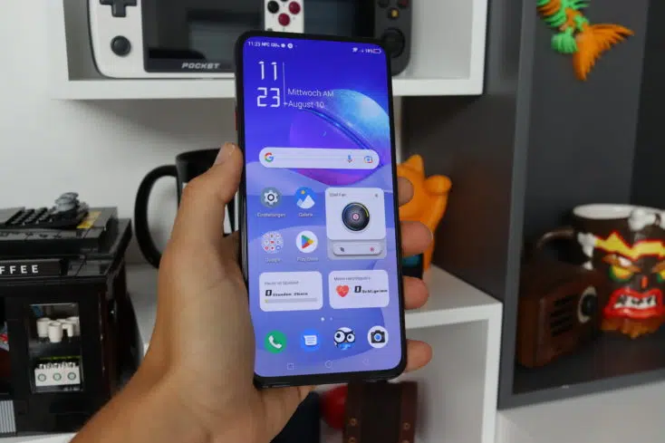 REDMAGIC 7S Pro Smartphone in Hand