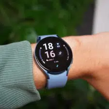 Samsung Galaxy Watch 5 Smartwatch Display