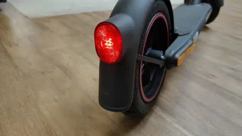 Xiaomi Scooter 4 Pro Ruecklicht