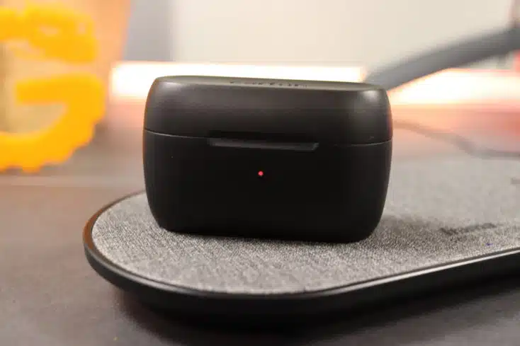 Earfun Free 2S wireless Charging