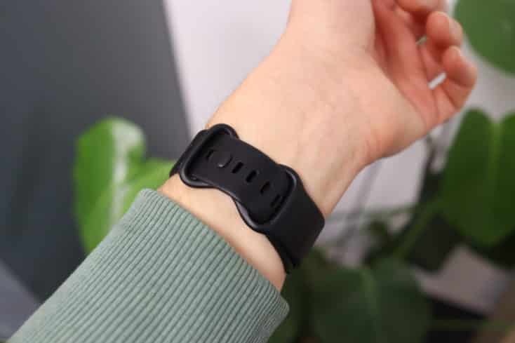Fitbit Versa 4 Armband Verschluss