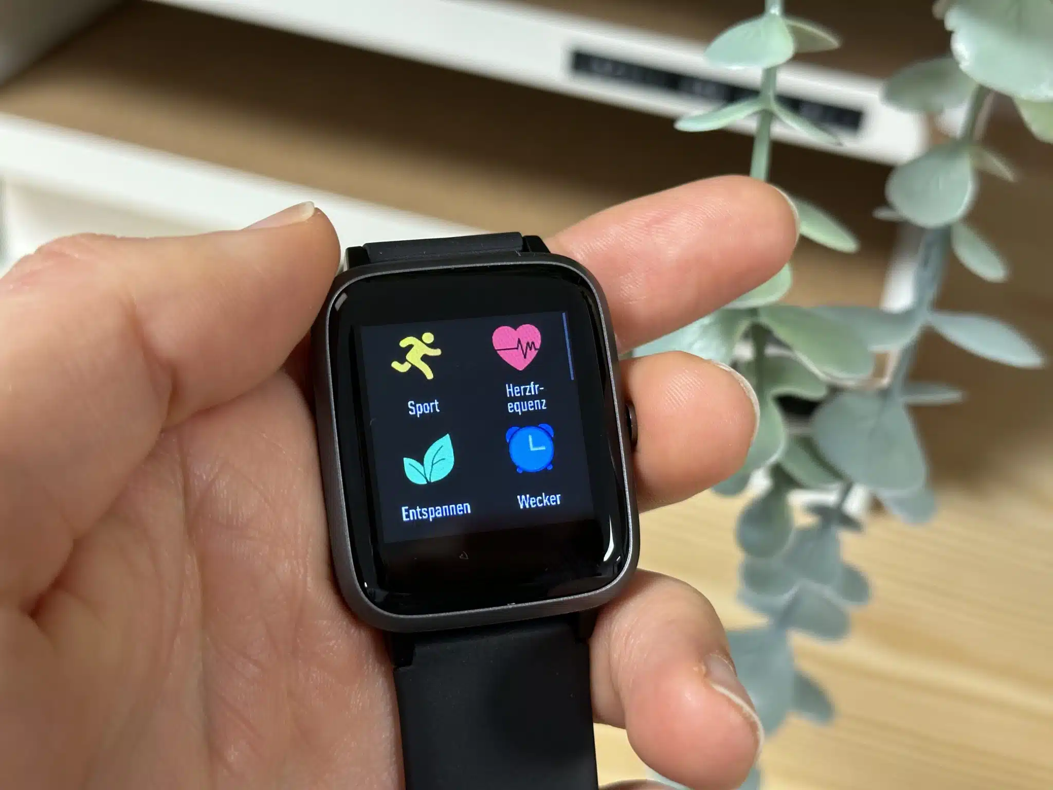 Medion Life P4000 ALDISmartwatch für 35€ im Test