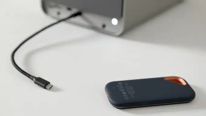 StoraxaNASUSB3.2Gen2