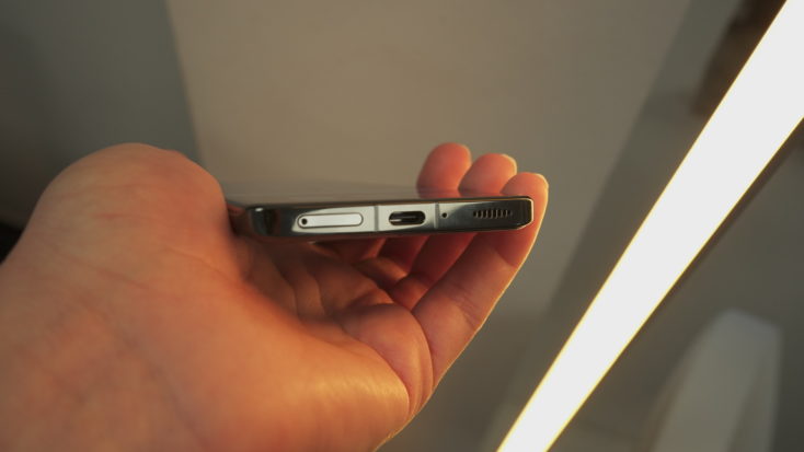 Xiaomi 13 Pro USB C Port