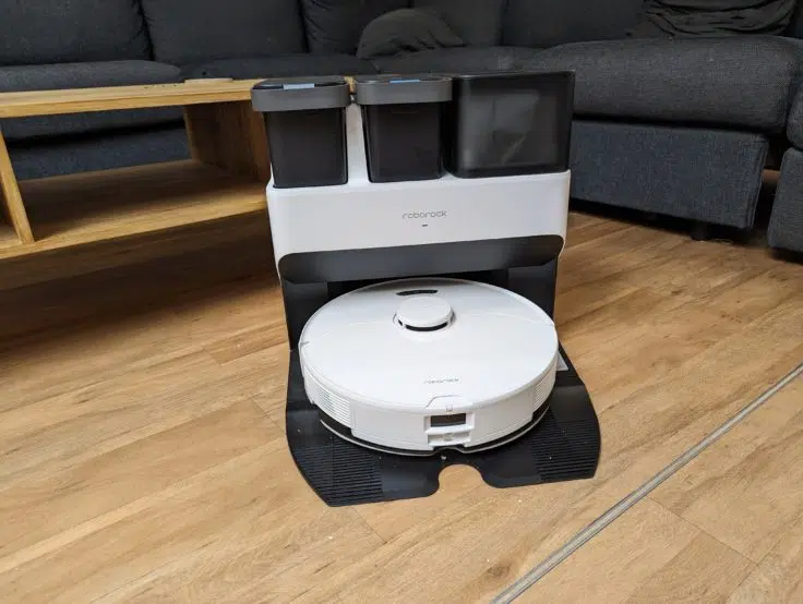 Roborock S7 Max Ultra Station von vorne