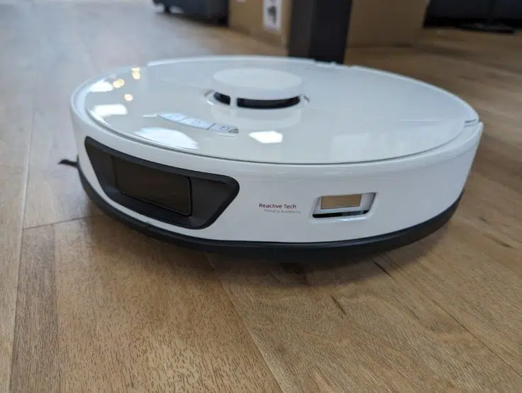 Roborock S7 Max Ultra direkt von vorne