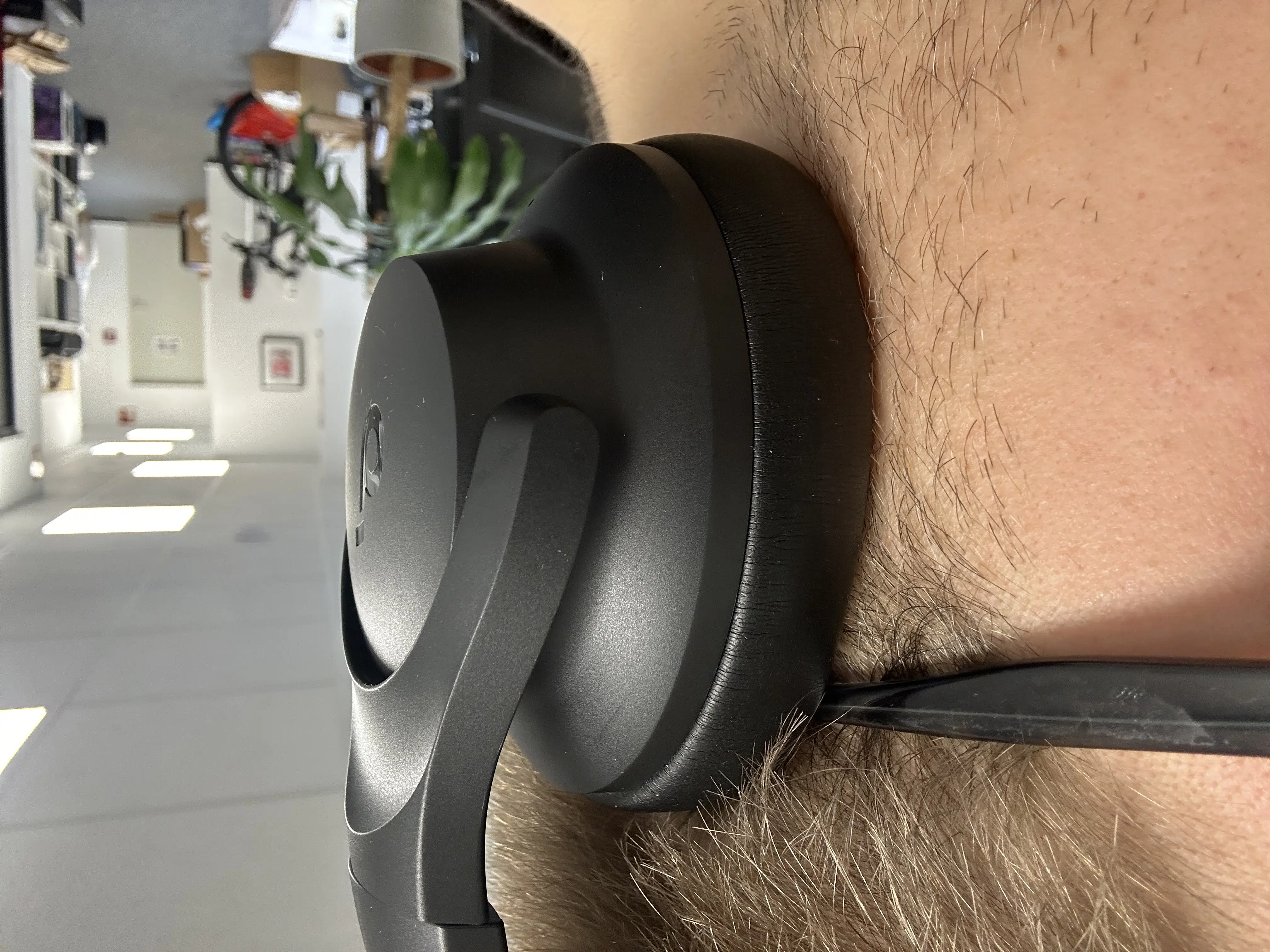 Der günstigste Soundcore ANC-Over-Ear: Soundcore Q20i im Test