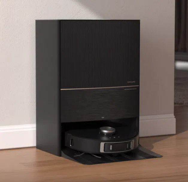 Dreame L30 Ultra in der Station