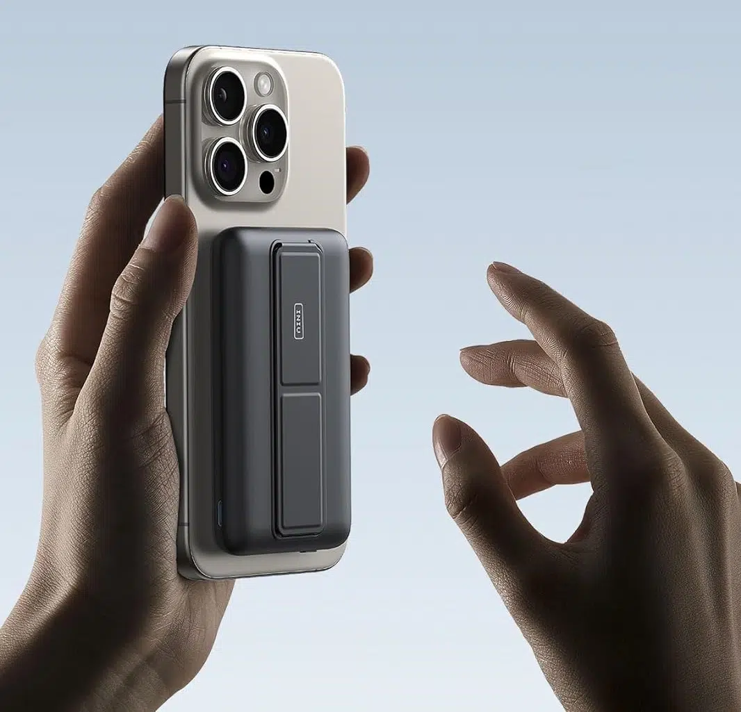 revolt Wireless Powerbank: Magnetische Powerbank 10.000 mAh, für Qi