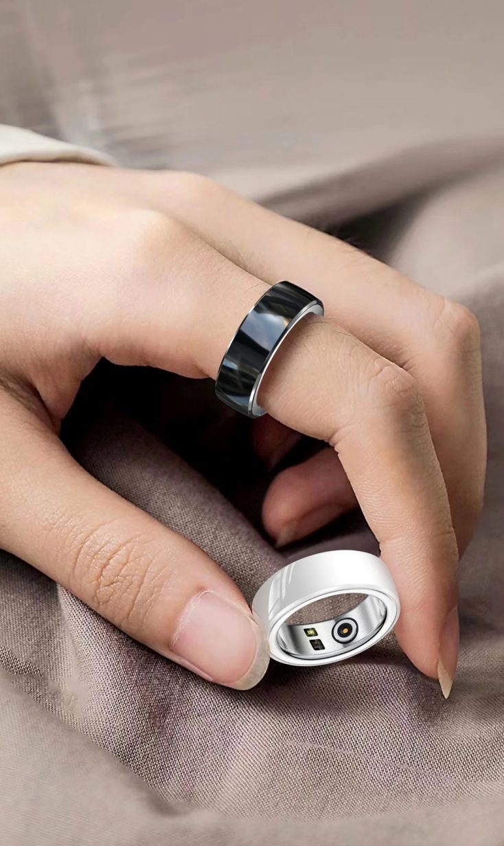 iHeal Smart Ring an Hand