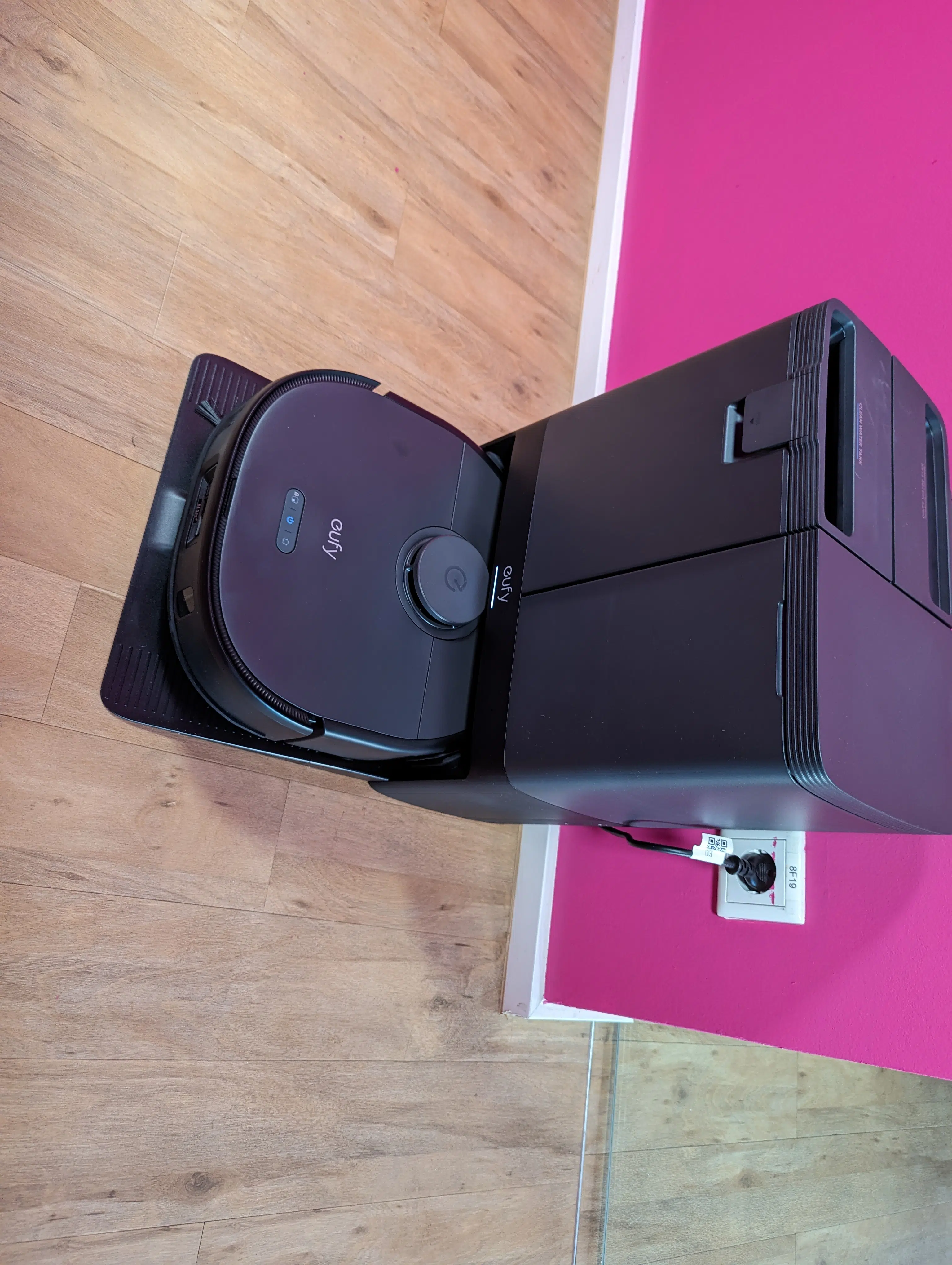 eufy X10 Pro OMNI Station