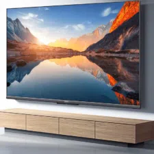 Xiaomi TV A 2025 Produktbild an der Wand