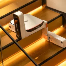 Migo Ascender Kickstarter auf der Treppe