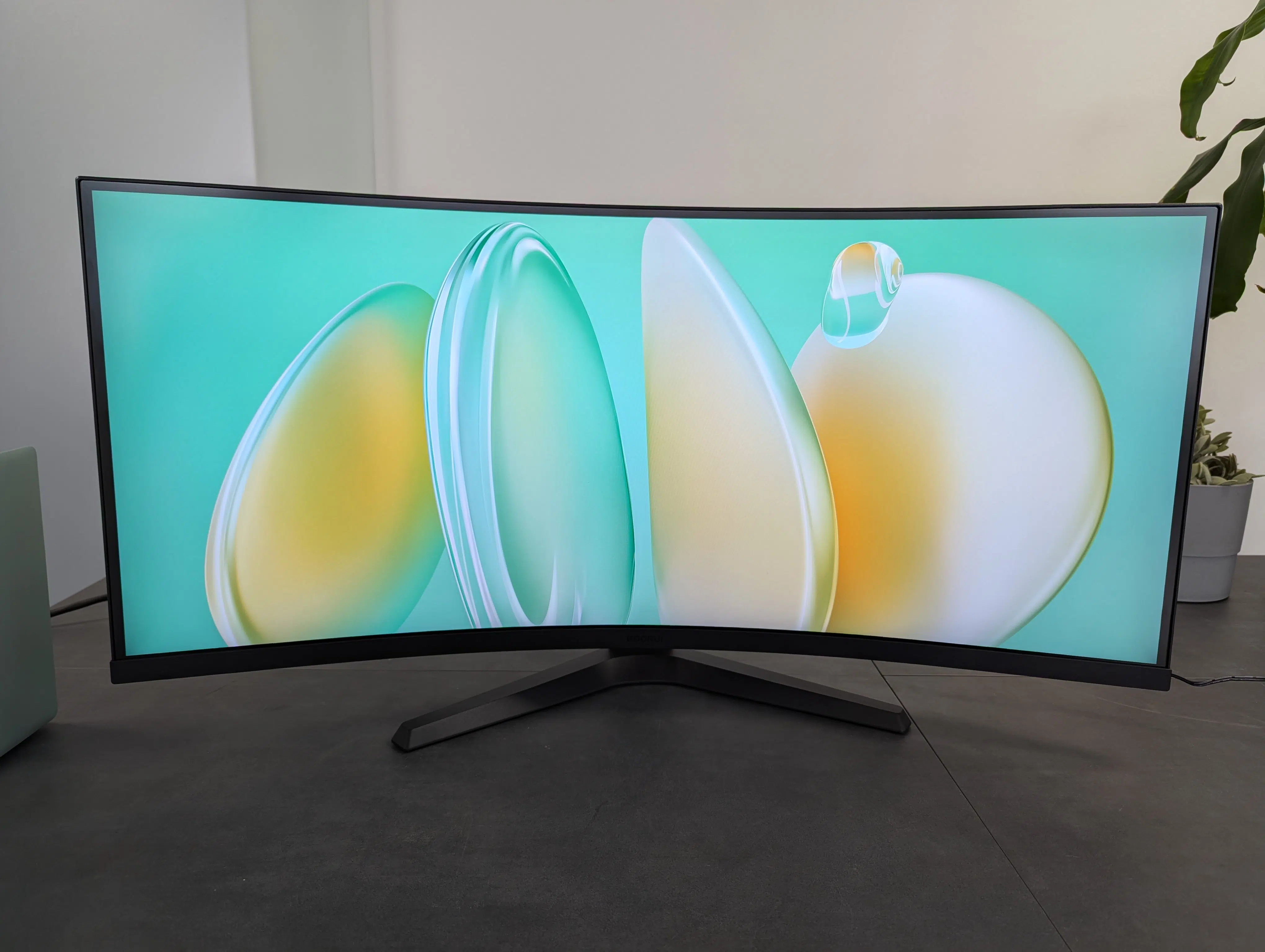 KOORUI 34E6UC niedrigste Position