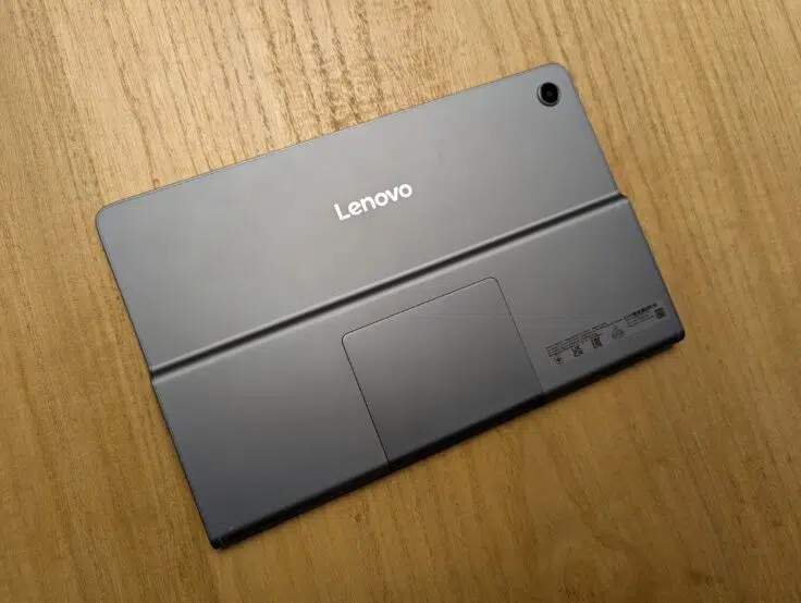 Lenovo Tab Plus Rueckseite