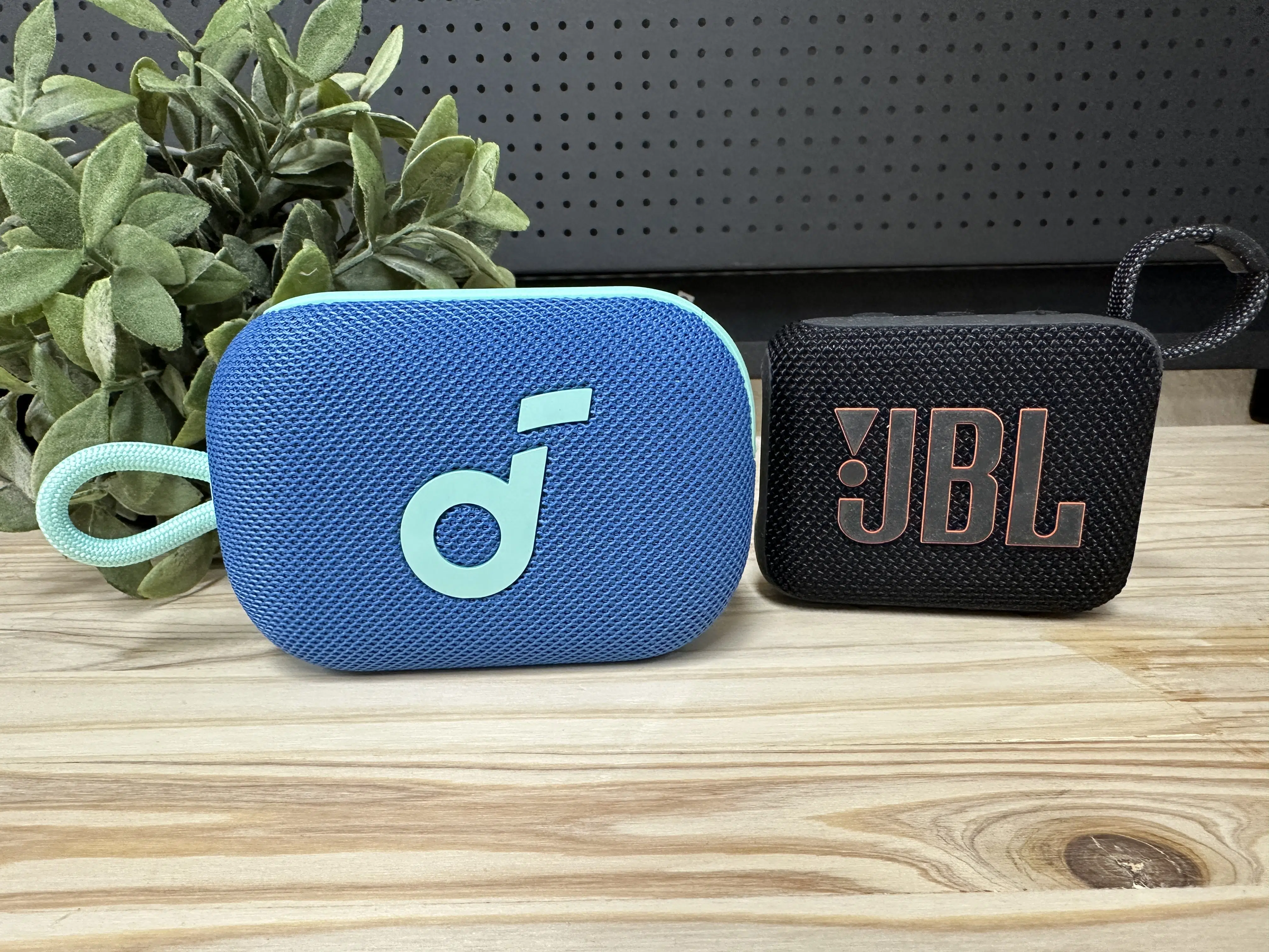 Soundcore Select 4 Go und JBL GO 4