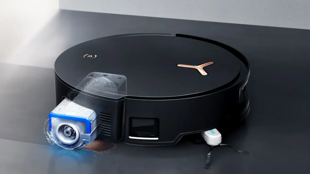 ECOVACS X8 Pro OMNI beim Wischen