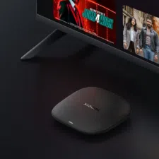 Xiaomi TV Box S (3rd Gen) am Fernseher