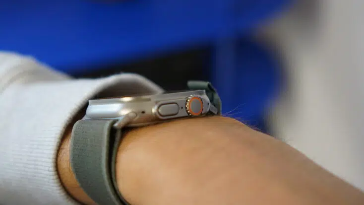 Apple Watch Ultra 2 Krone Apple Watch Ultra 2 Krone