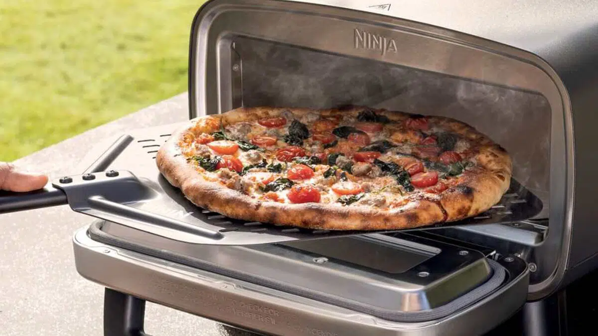 Ninja_Artisan_Pizzaofen_Air_Fryer_Pizza