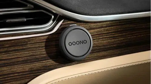 Stark: OOONO CO-DRIVER NO2 für 49,95€: Der „Blitzer.de“-Button fürs Auto
