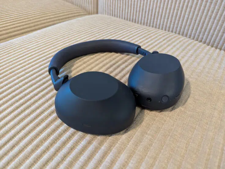Sony WH-1000XM6 im Test: Evolution mit Falt-Comeback
