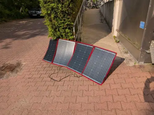 Ampace Andes 1500 Powerstation Solarladetest mit Dokio Solarpanel.200W
