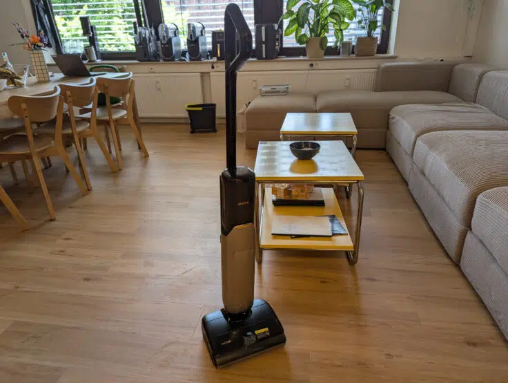 Mova X4 Pro im Raum