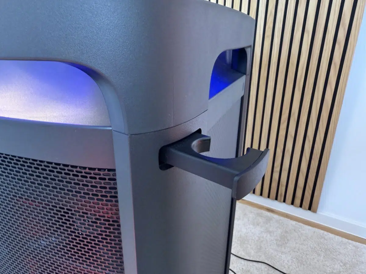 Sony ULT Tower 9 AC Mikrofonstaender ausgefahren