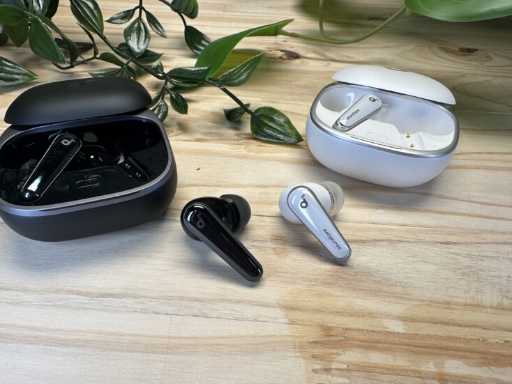 Soundcore Liberty 5 und Soundcore Liberty 4 Soundcore Liberty 5 und Soundcore Liberty 4