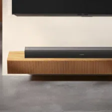 Xiaomi Soundbar Pro 2.0 ch unter dem Fernseher
