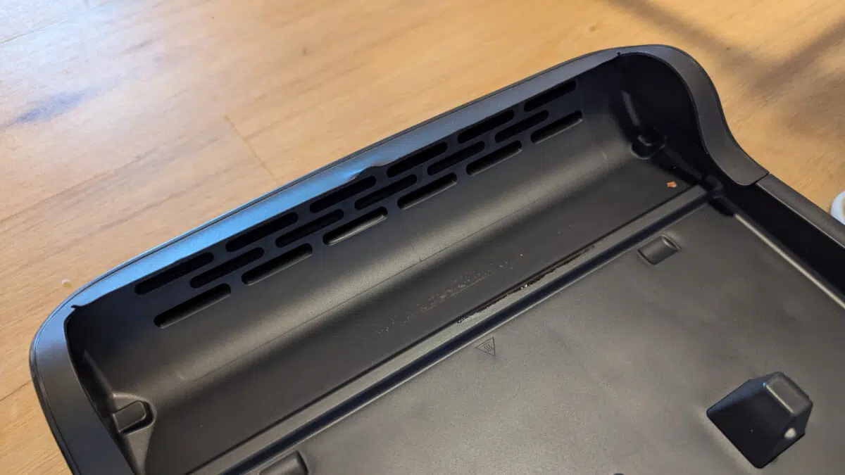 Roborock F25 Ace Station